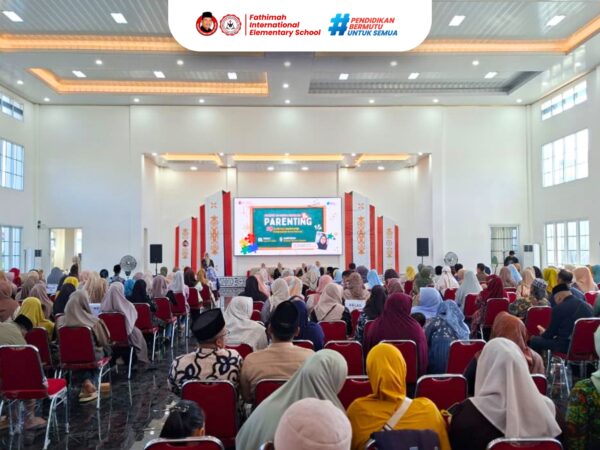 FIES Perkuat Sinergi dengan Orang Tua Melalui Parenting, Bangun Karakter Kepemimpinan Anak Sejak di Rumah